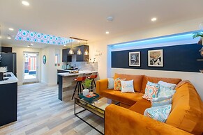 All Ensuite,smarttvs,garden,20 Mins to Nec,parking