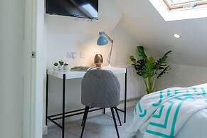 All Ensuite,smarttvs,garden,20 Mins to Nec,parking