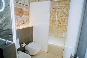 Ambrosia-Timeless Hosting