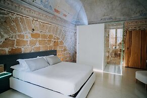 Ambrosia-Timeless Hosting