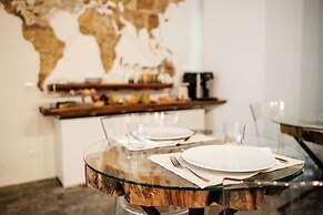 Ambrosia-Timeless Hosting