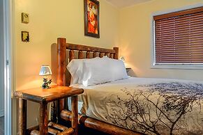 Black River Cottages