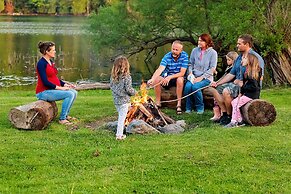 Black River Cottages