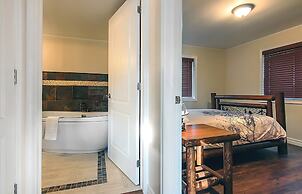 Black River Cottages