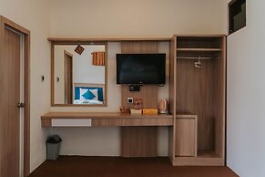 Nirvana Hotel Resort Tetebatu