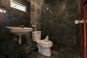 Nirvana Hotel Resort Tetebatu