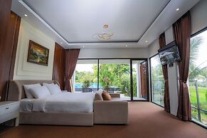 Nirvana Hotel Resort Tetebatu