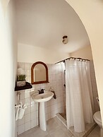 El Castillo Tropical