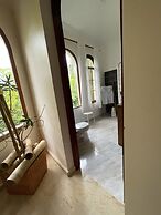 El Castillo Tropical