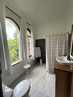 El Castillo Tropical