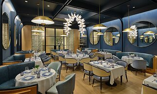 The Crescent Hotel Fort Worth