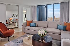 The Crescent Hotel Fort Worth