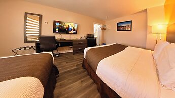 Maple Leaf Inn & Suites
