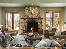 Orchard Hill