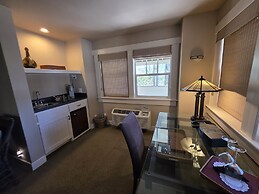 Orchard Hill
