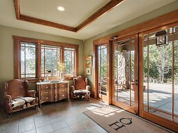 Orchard Hill