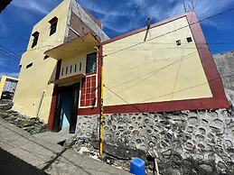 EXPRESS O 91669 Kost Amel Near Taman Mattirotasi