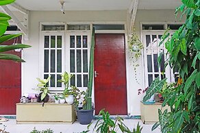 OYO LIFE 91551 Gwen Syariah Homestay