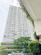 Altiz Apartments at Bintaro by OkeStay