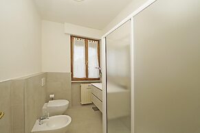 Casa Pel r in Toscolano Maderno