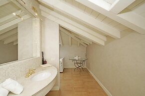 Villa San Carlo in Ro