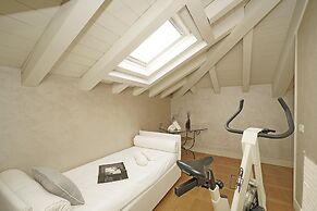 Villa San Carlo in Ro