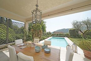 Villa San Carlo in Ro