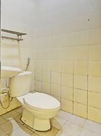 OYO 92040 Superstar Kost Dan Homestay