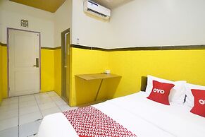OYO 92040 Superstar Kost Dan Homestay
