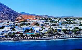 Cycladic Pleasure Houses by the Sea