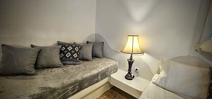 Cycladic Pleasure Houses by the Sea