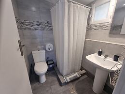 Cycladic Pleasure Houses by the Sea