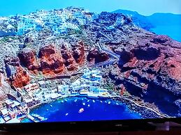 Cycladic Pleasure Houses by the Sea