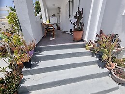 Cycladic Pleasure Houses by the Sea