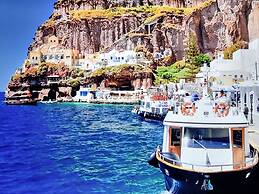 Cycladic Pleasure Houses by the Sea