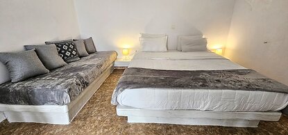 Cycladic Pleasure Houses by the Sea