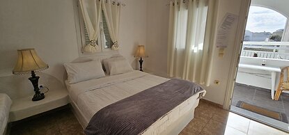 Cycladic Pleasure Houses by the Sea