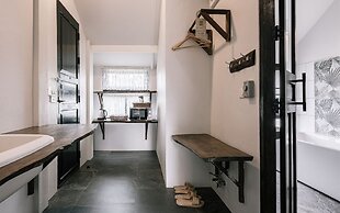 Palin Family Cottage