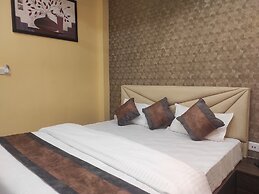 Hotel Friends Palace