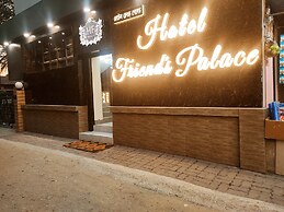 Hotel Friends Palace