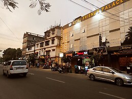 Hotel Friends Palace