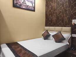 Hotel Friends Palace