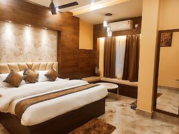 Hotel Friends Palace