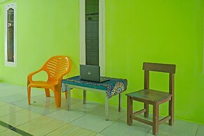 OYO 92246 Kost Qiu Qiu 99