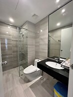 The Emerald Golf View