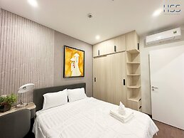 The Emerald Golf View