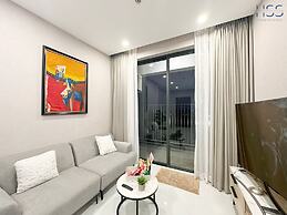 The Emerald Golf View