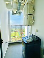 The Emerald Golf View