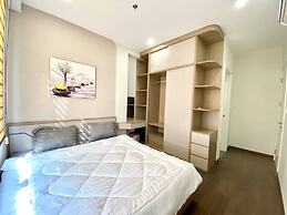 The Emerald Golf View