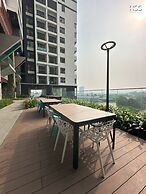 The Emerald Golf View